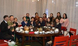 青年作家爆料新闻,独家爆料震惊业界